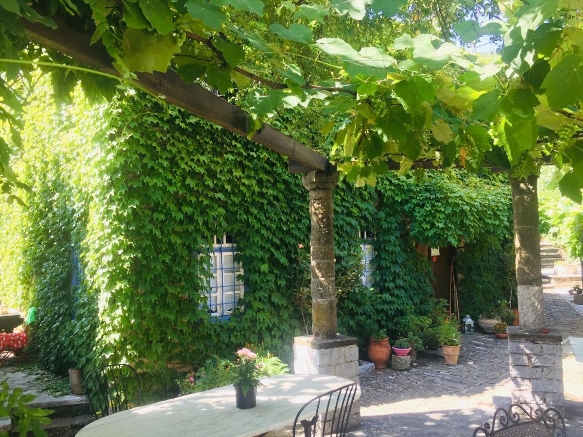 Saxonis Houses & Saxonis Villa Papigko Exterior photo